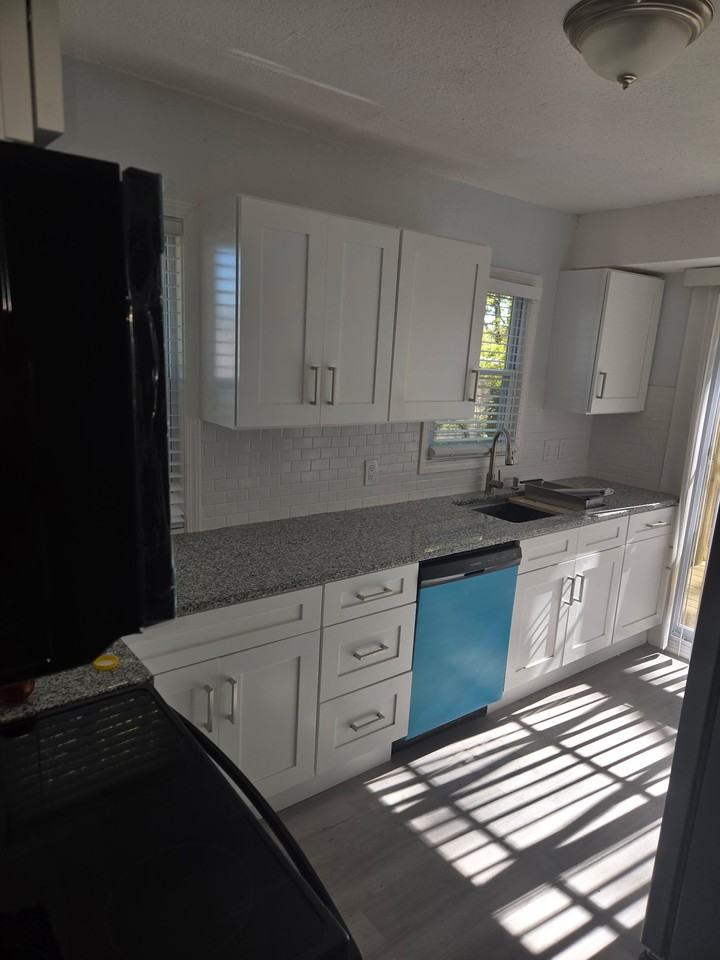 2501 E 68th Ter #1 - Photo 6 of 16