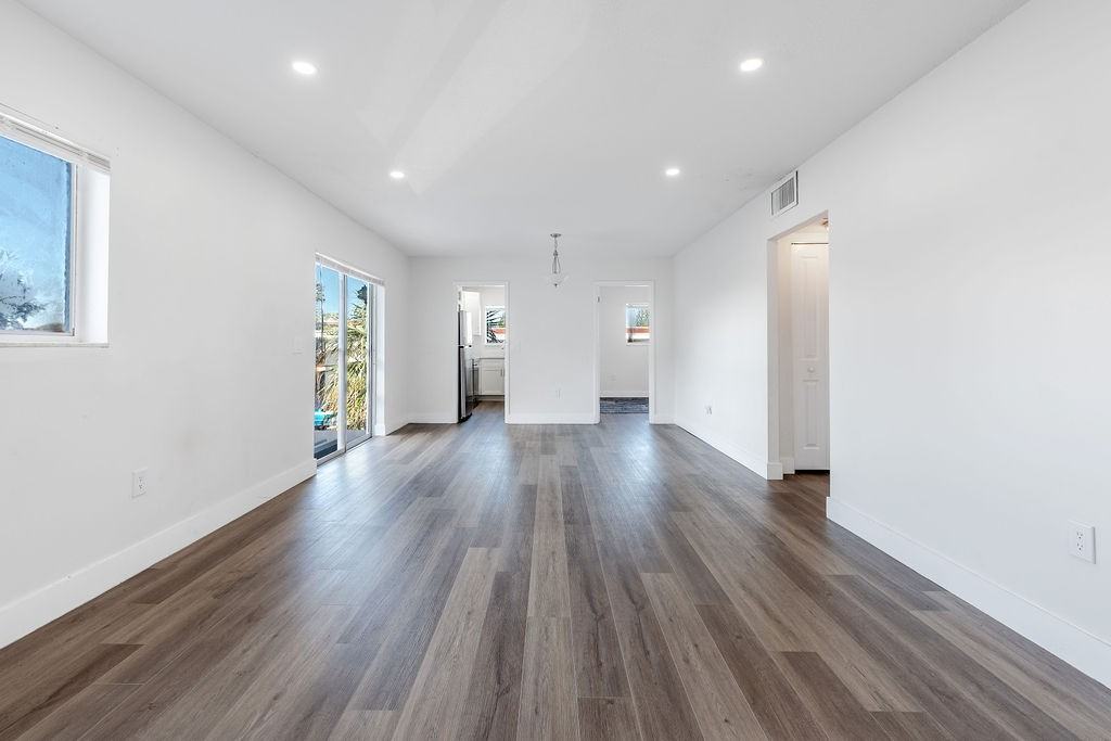 1410 Federal Highway #1 - Photo 5 of 50