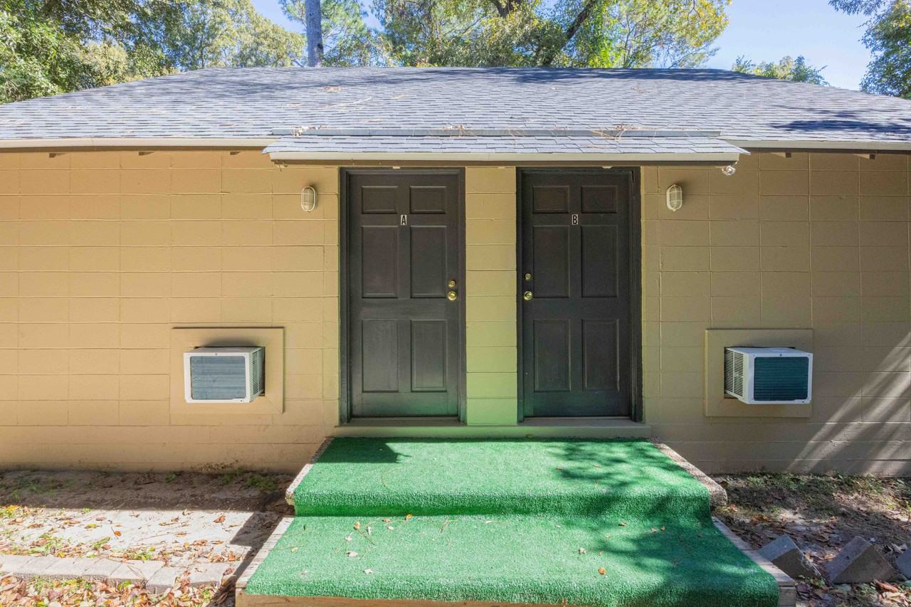 30928 Spanish Oaks Dr W #B - Photo 3 of 13