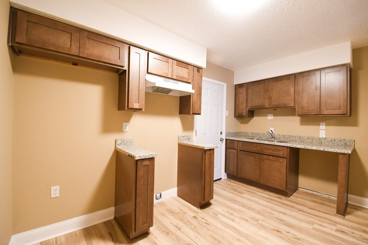 231 Belle Terre Blvd #1 - Photo 3 of 6
