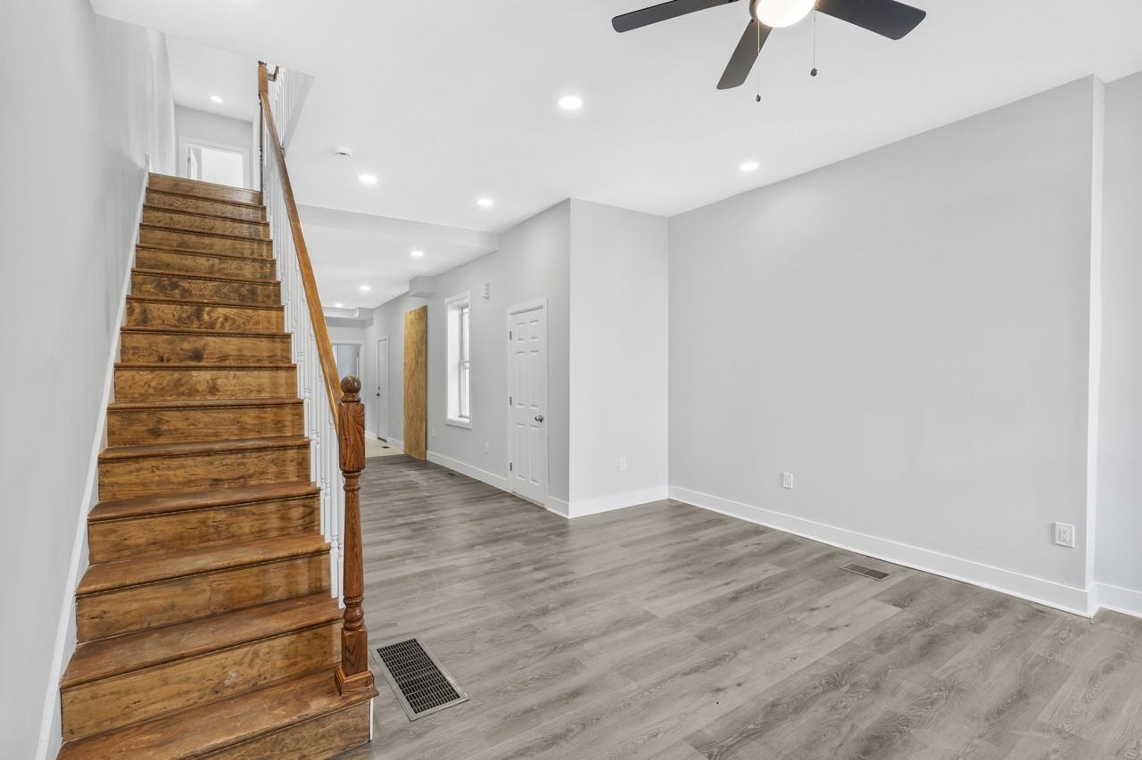 2418 North 16th Street #1 - Photo 3 of 24