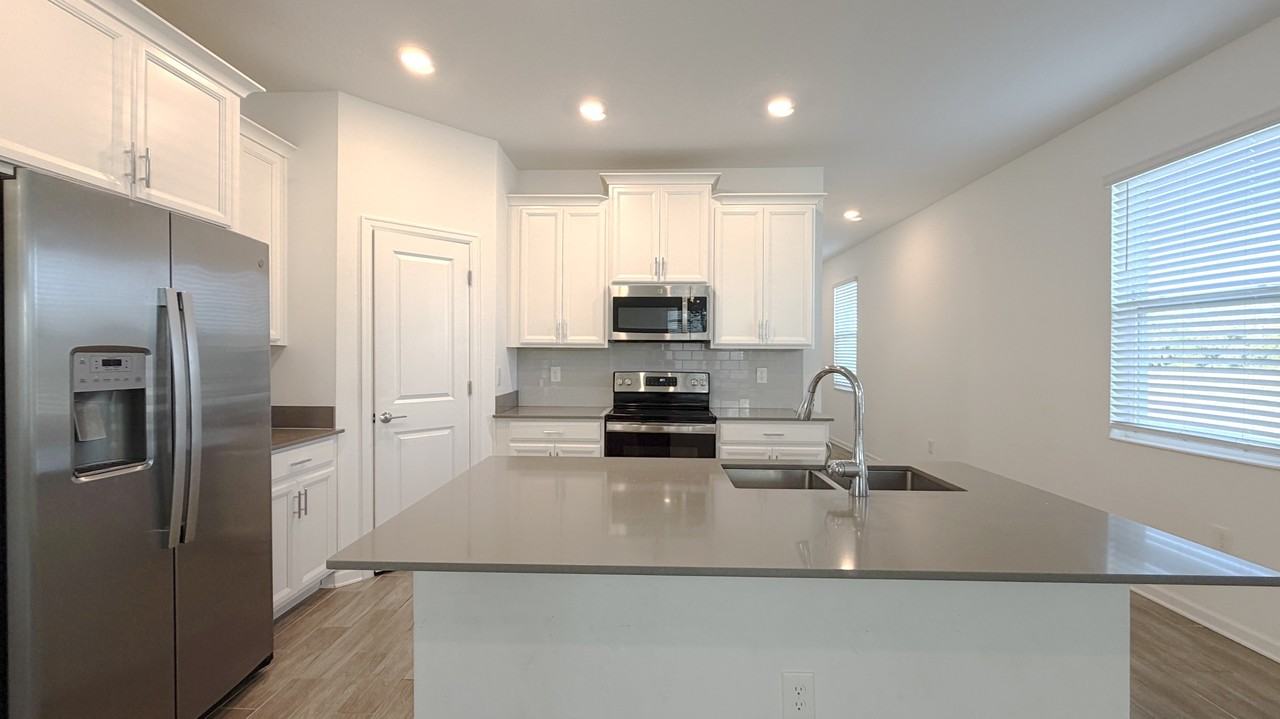 17100 Salty Dog Rd #1 - Photo 7 of 31