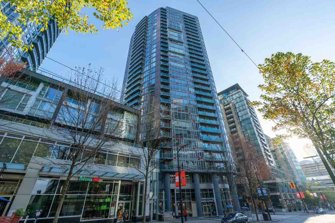 606 Robson Street #606