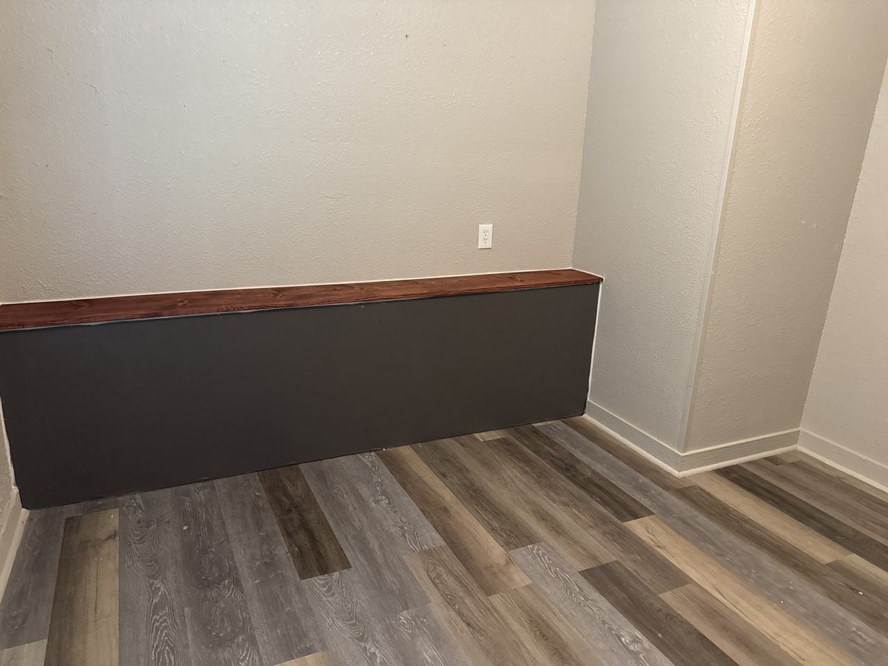 836 East 10th Street #1 - Photo 7 of 8