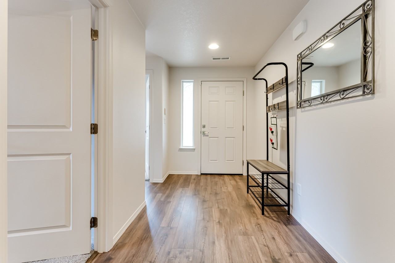 1526 Mckinley Street #1 - Photo 4 of 50