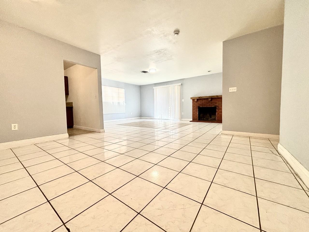 1100 Saylor Way #1 - Photo 7 of 23