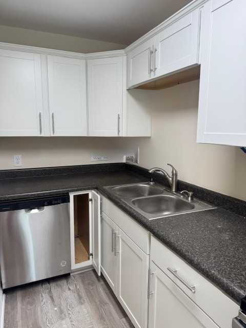 121 Lines St #11 - Photo 5 of 21