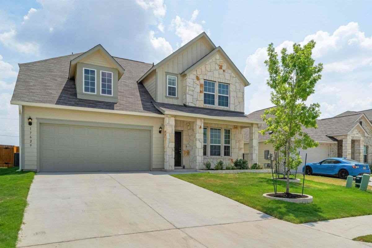 17629 Shafer Dr - Photo 2 of 10