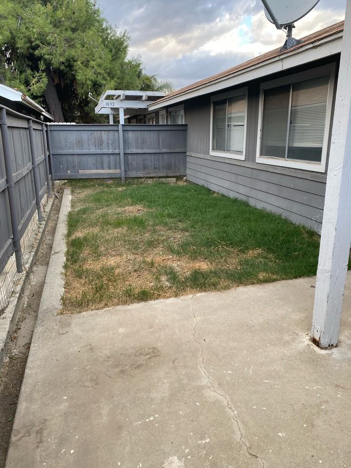 1034 Kaweah Street #1 - Photo 4 of 10