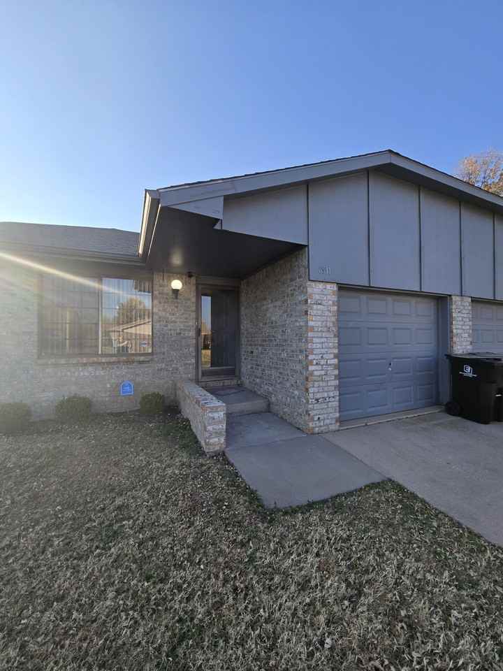 6931 O'neil Court #6931