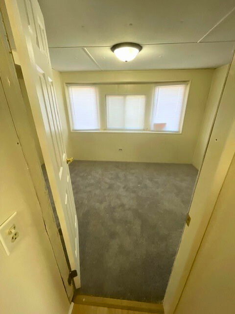 61600 Youngman Rd #9 - Photo 6 of 10