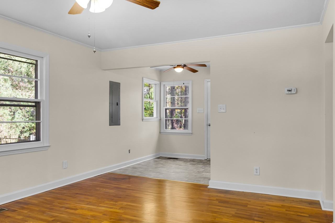 3504 Powell St #1 - Photo 3 of 50