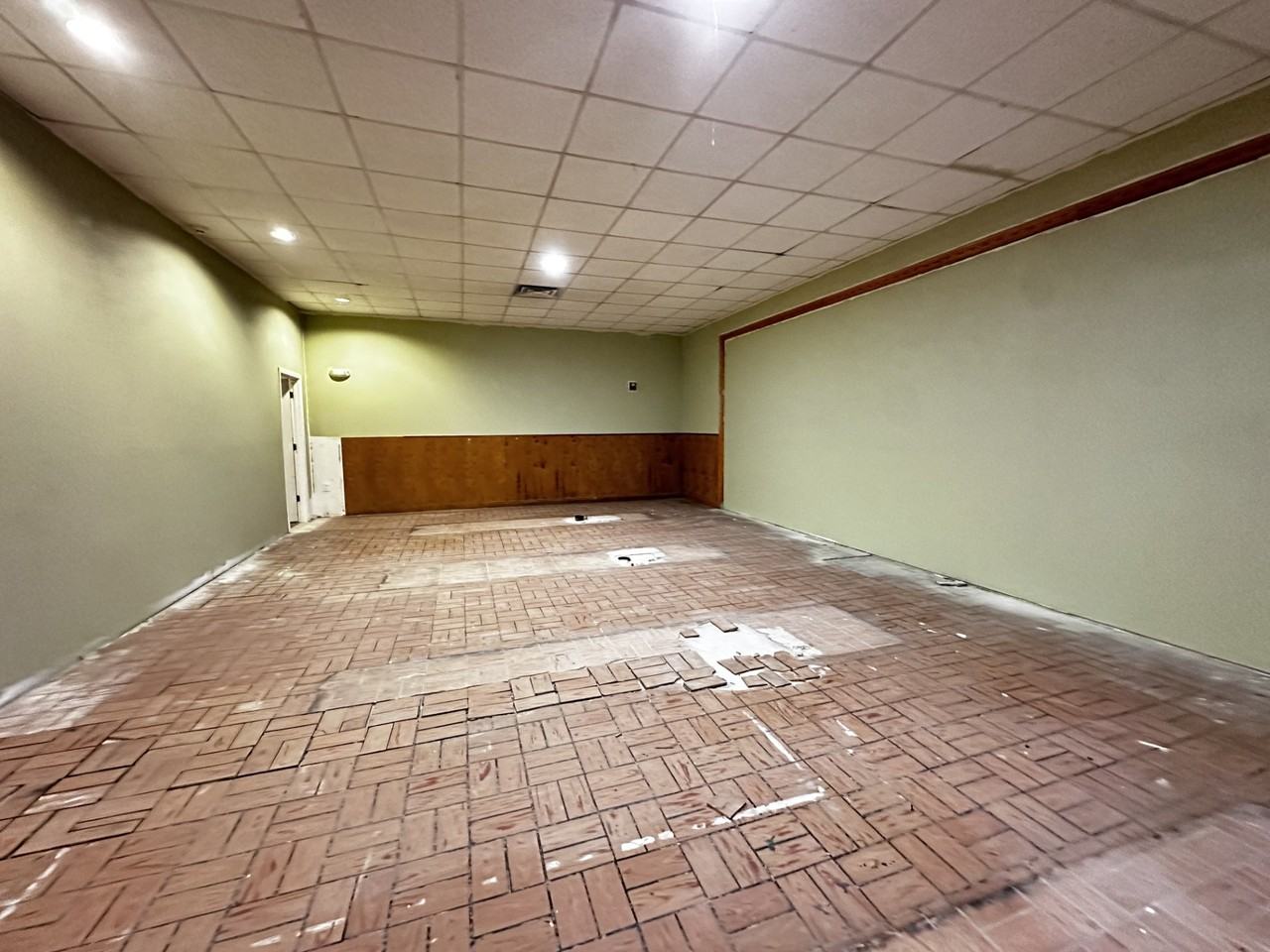 2701 Sumner Avenue - Photo 2 of 8