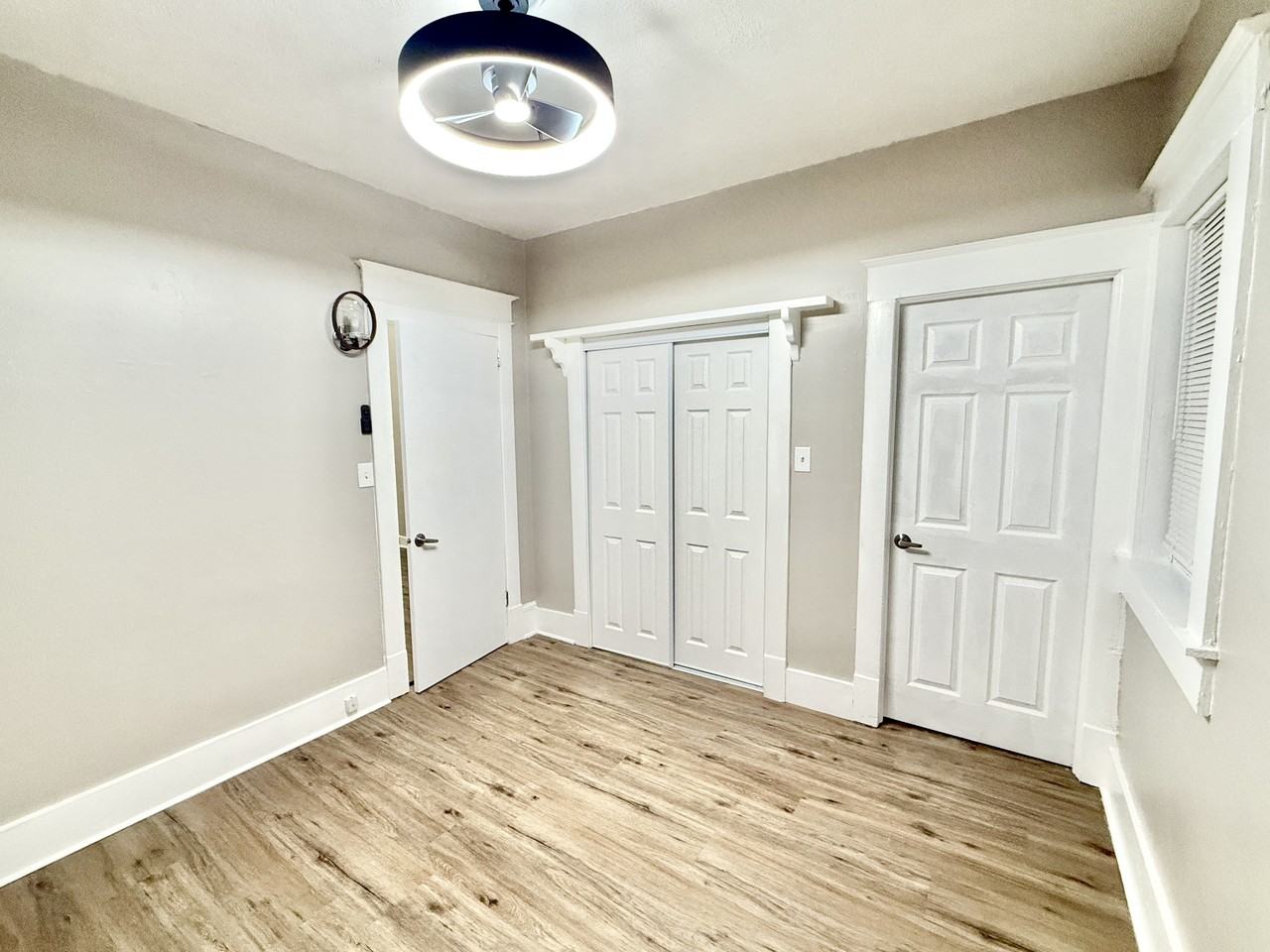 2007 S 8th St - Photo 7 of 10