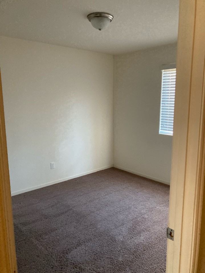 1527 S Virmargo St #1 - Photo 7 of 10