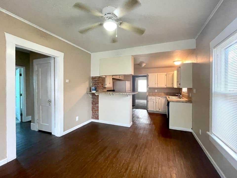 823 G St Nw #1 - Photo 7 of 33