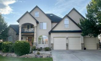 featured image of 442 Mediterranean Way #1