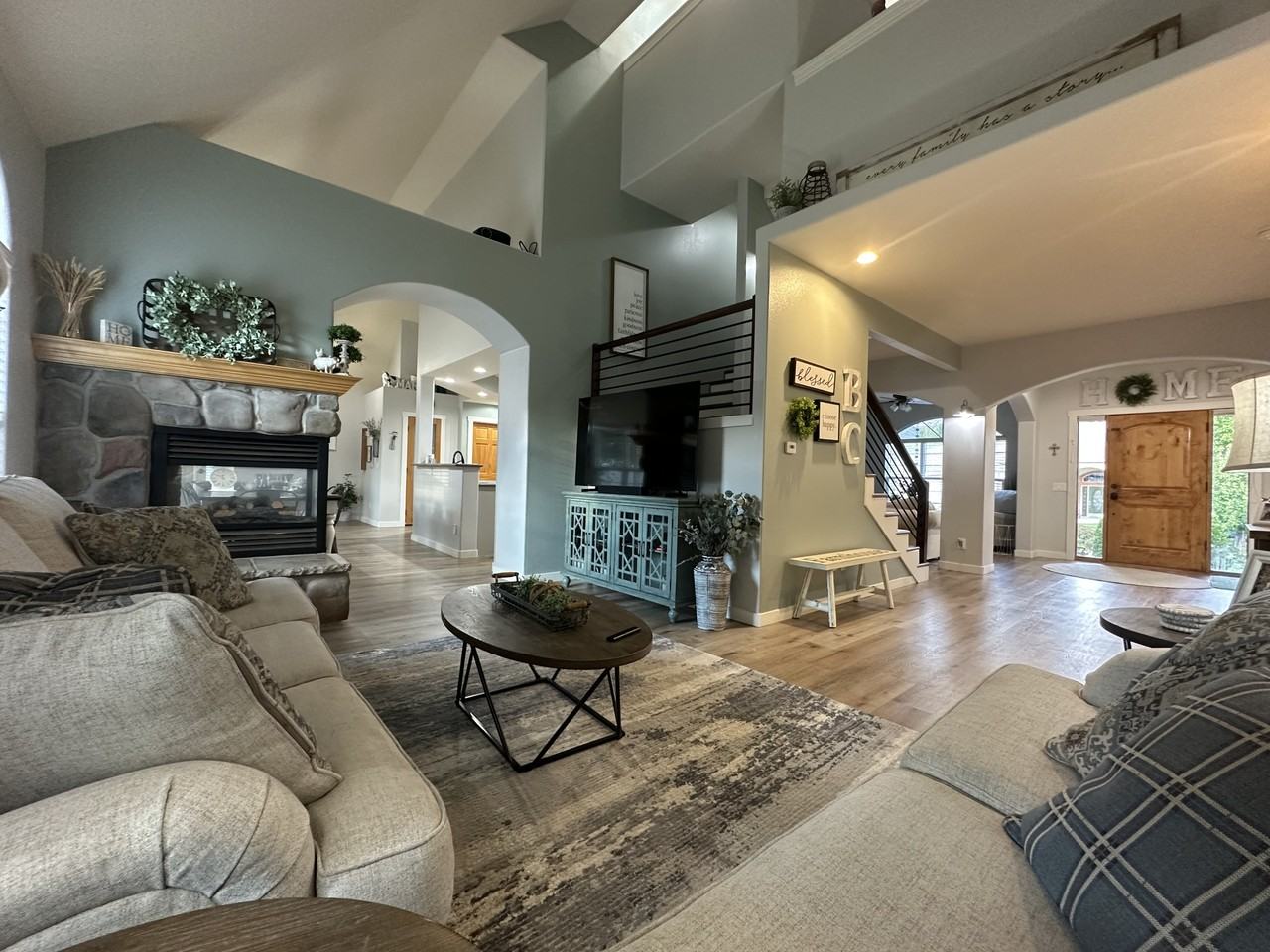 442 Mediterranean Way #1 - Photo 5 of 11