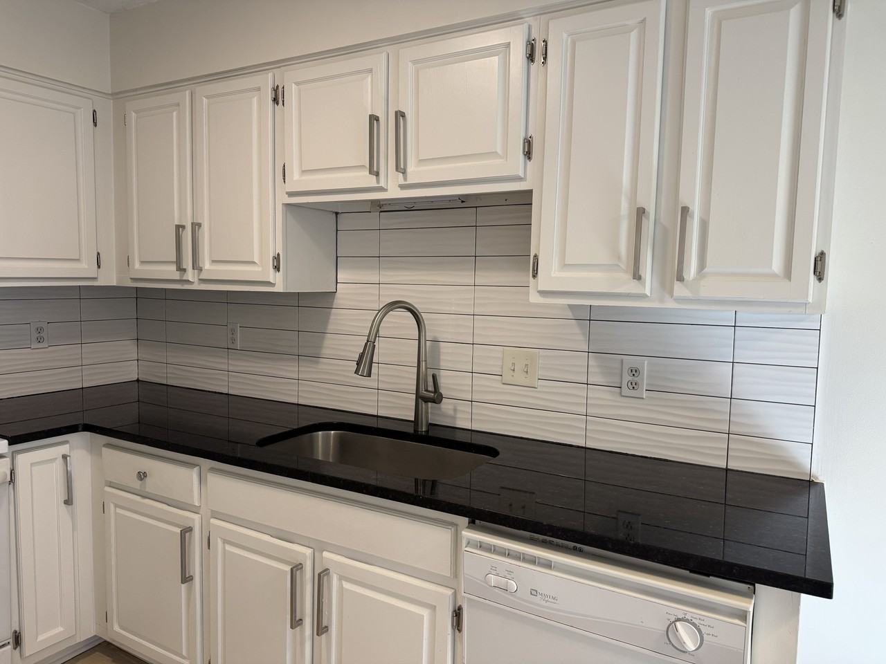 1513 Kendall Drive #1 - Photo 4 of 9