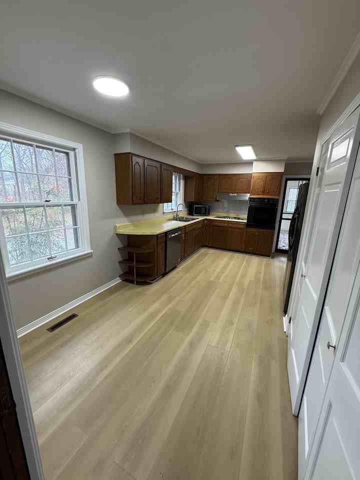 565 Paris Avenue #1 - Photo 3 of 37