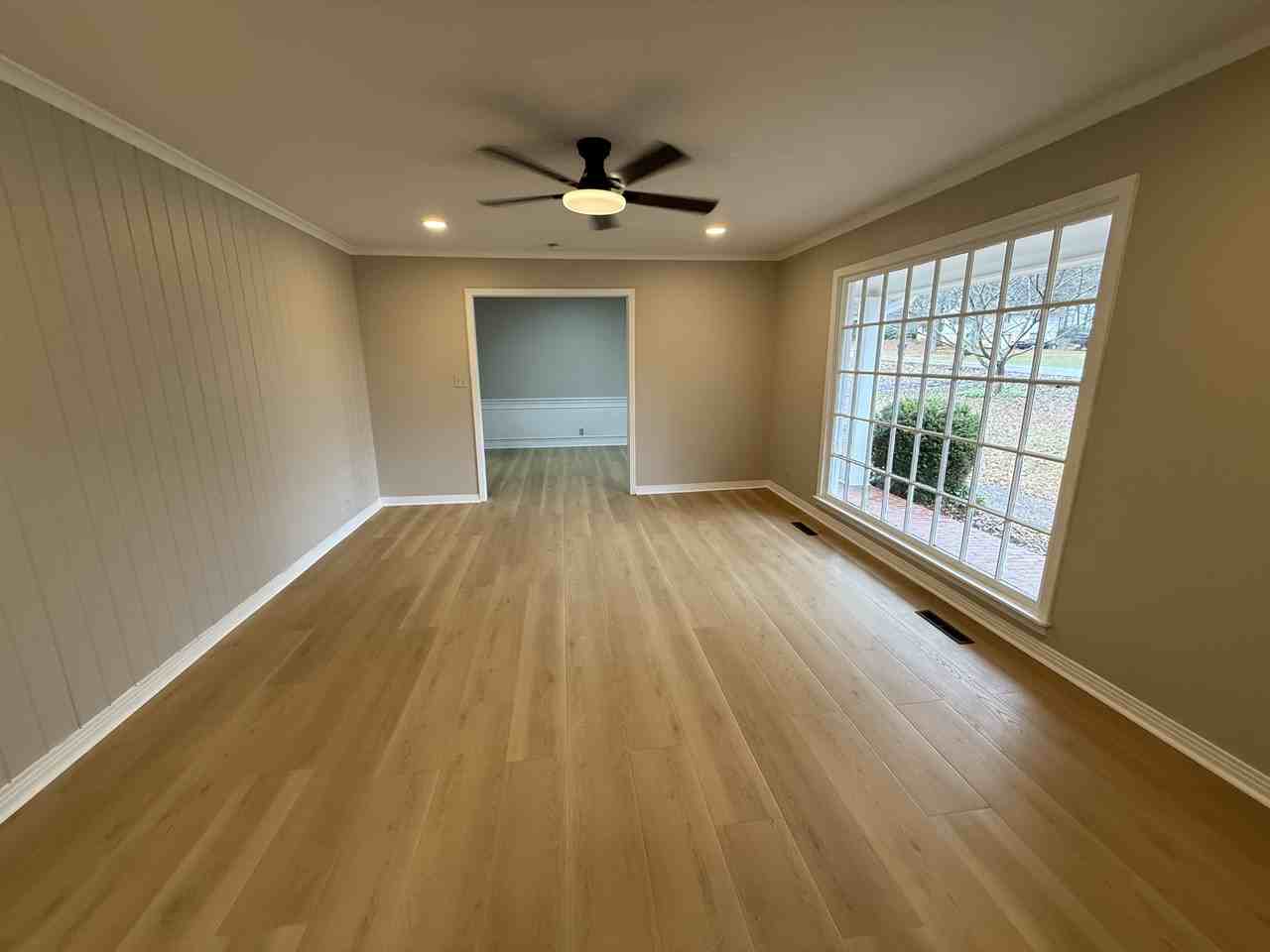 565 Paris Avenue #1 - Photo 7 of 37