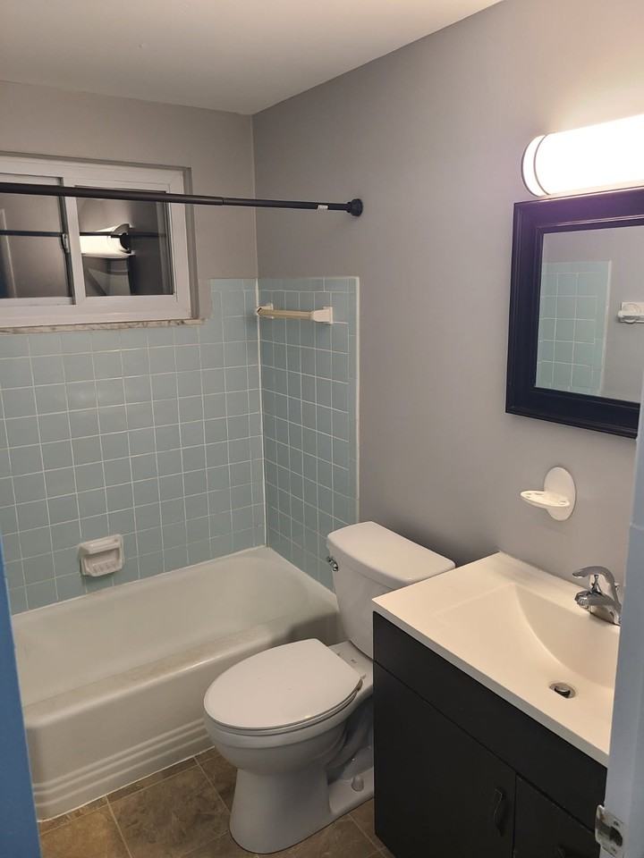 905 N Meadows Ct #A - Photo 7 of 20