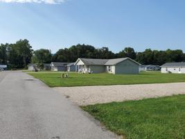 featured image of 213 E Court Dr #1