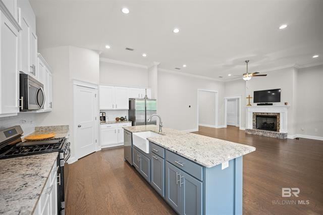 176 Ornate Avenue #1 - Photo 5 of 13