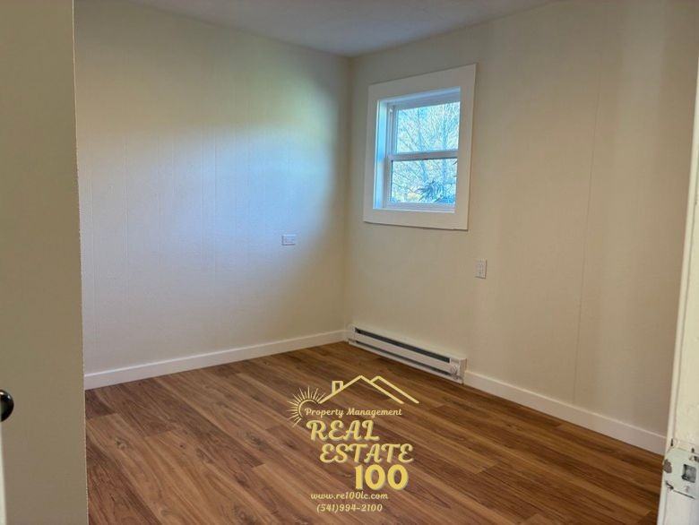 2633 Northeast Holmes Road #1 - Photo 4 of 7