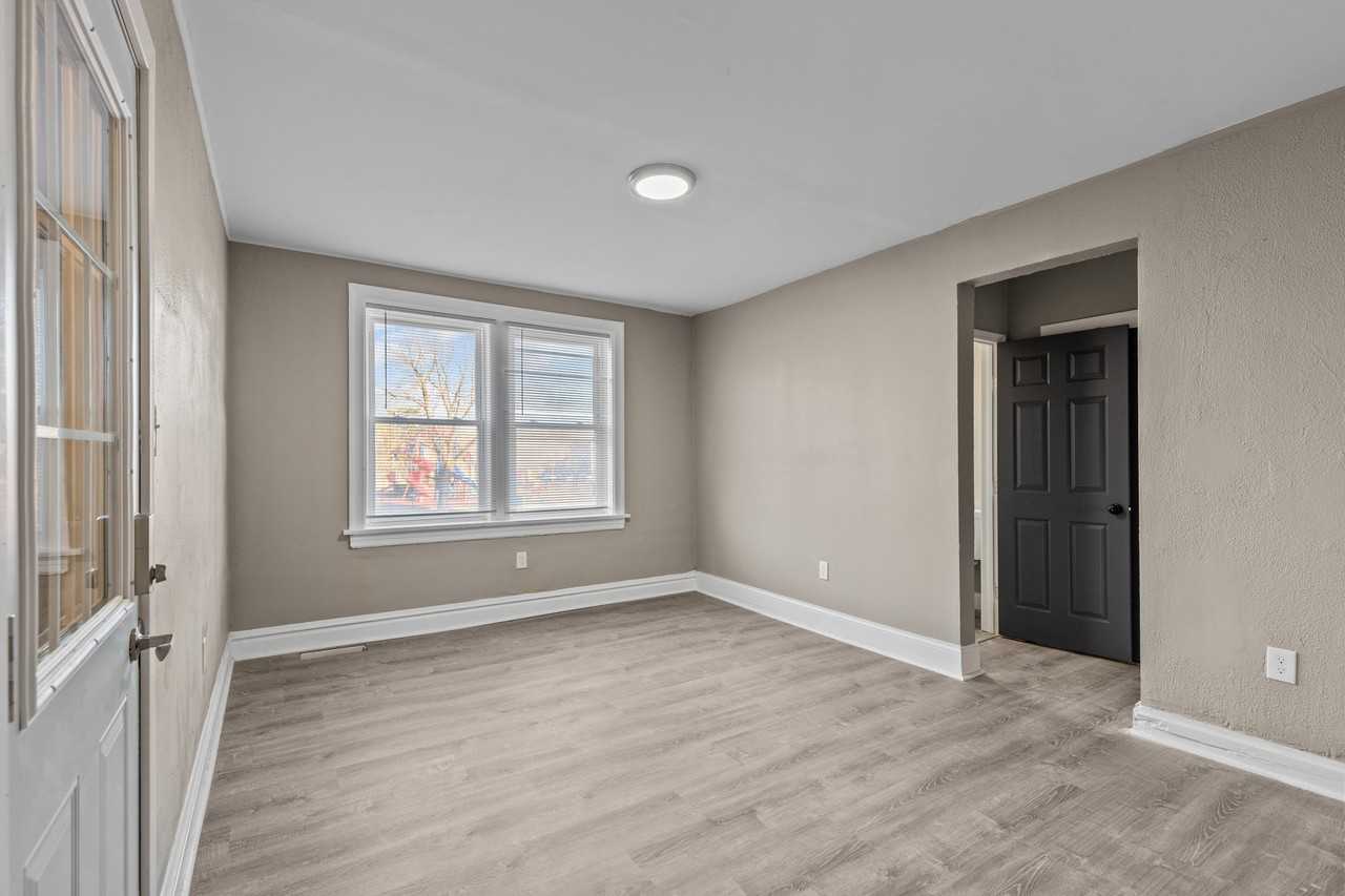 3901 Keokuk Street #2E