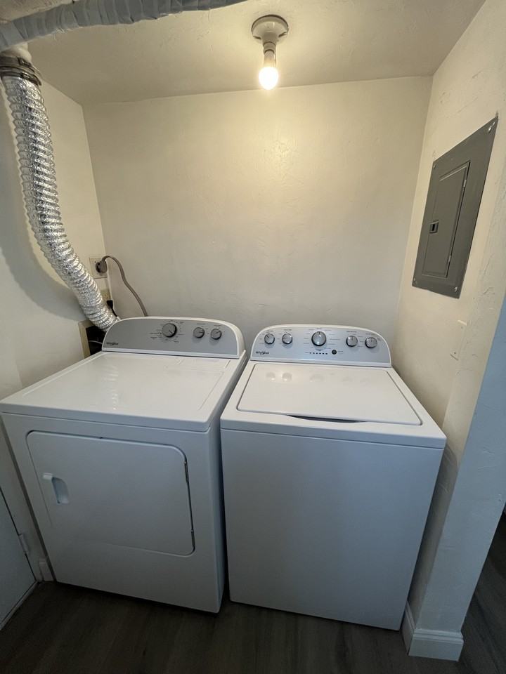 2546 Southwest 31st Place #1 - Photo 7 of 17