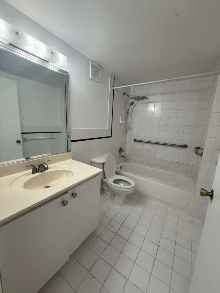 8027 Northwest 8th Street #4 - Photo 4 of 10