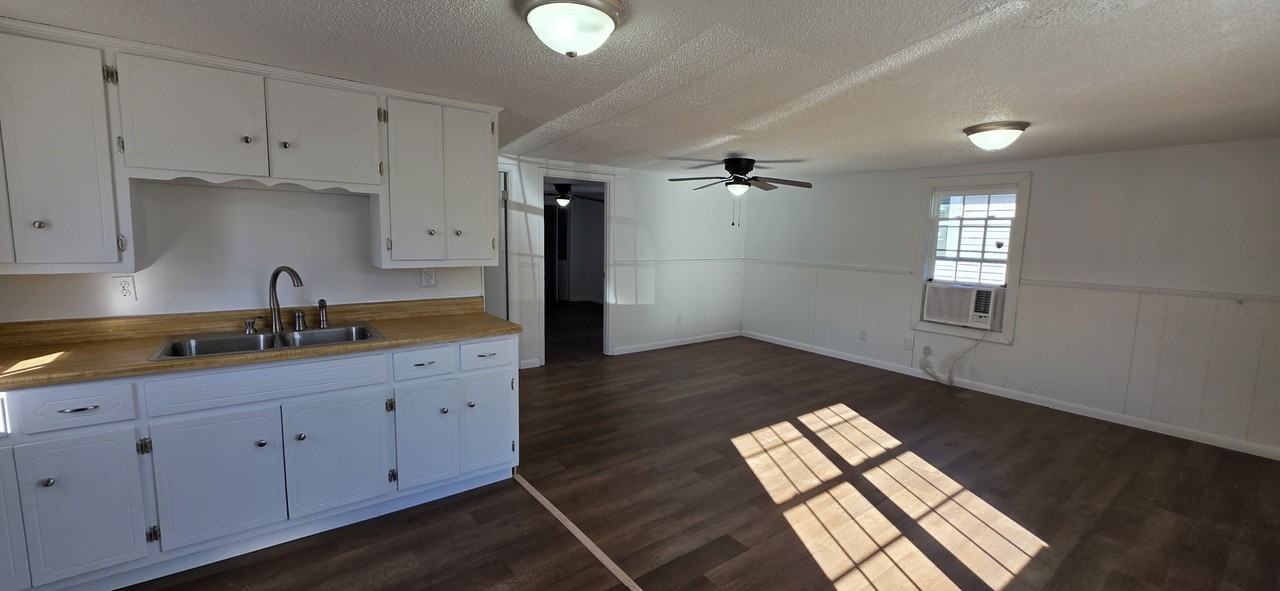 1607 Warnke Road Northwest #1 - Photo 5 of 8