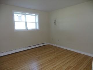325 Brophy Avenue #B - Photo 2 of 7