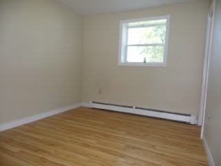 325 Brophy Avenue #B - Photo 3 of 7