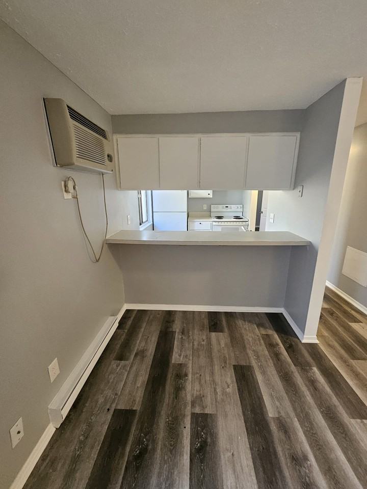 124 Fox Hill Ln #124K - Photo 2 of 24