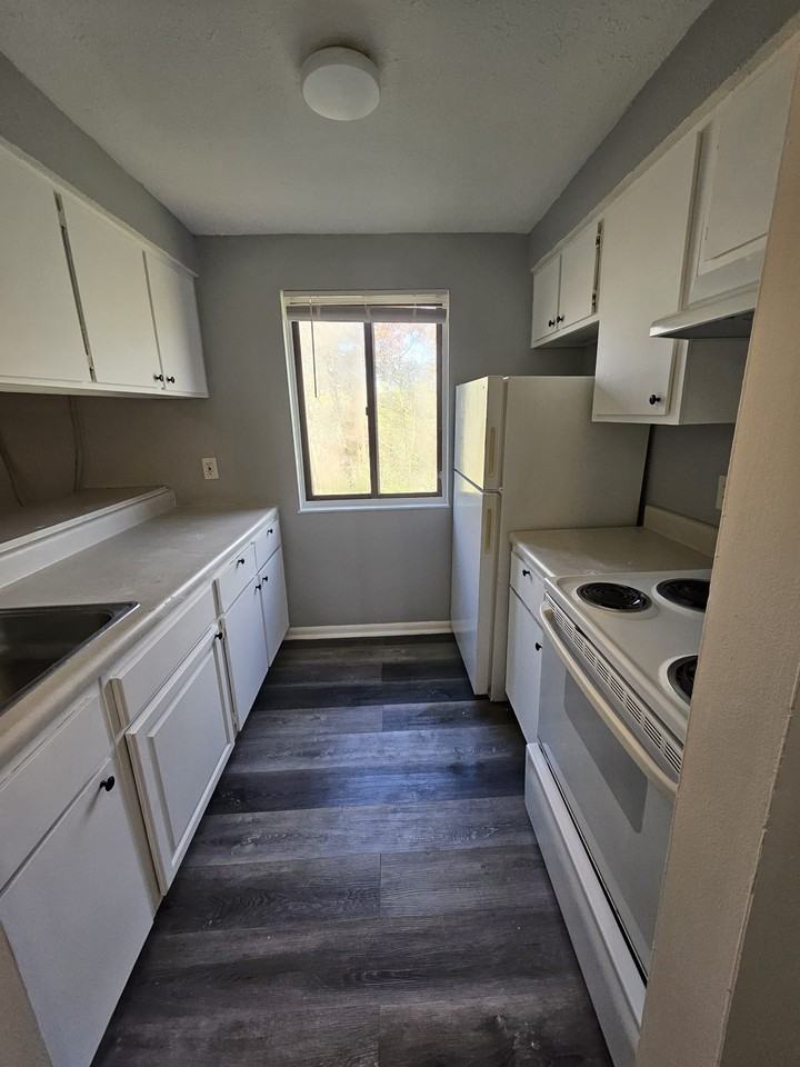 124 Fox Hill Ln #124K - Photo 6 of 24