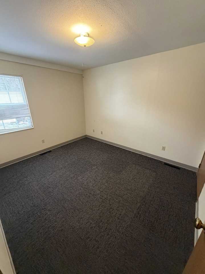 119 Lucas Drive #1 - Photo 7 of 9