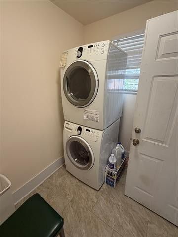 5801 Morton St #1 - Photo 6 of 9