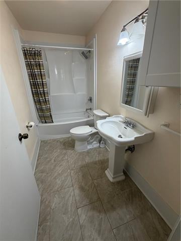 5801 Morton St #1 - Photo 7 of 9
