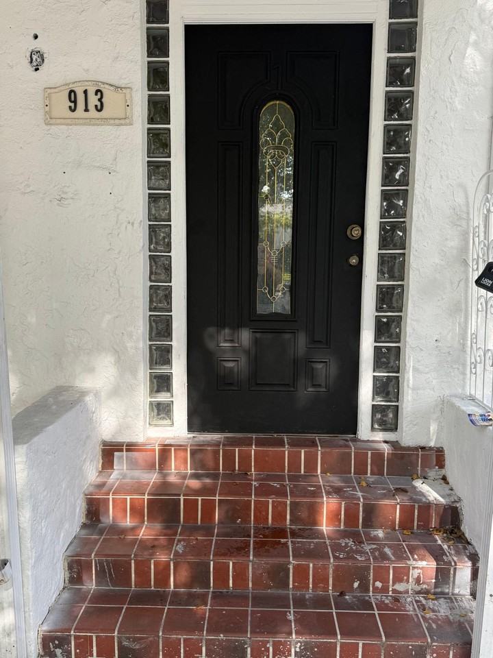 1 Northwest 46th Street #1 - Photo 2 of 11