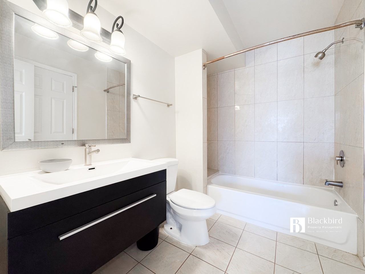 5030 B St Se #1 - Photo 7 of 43