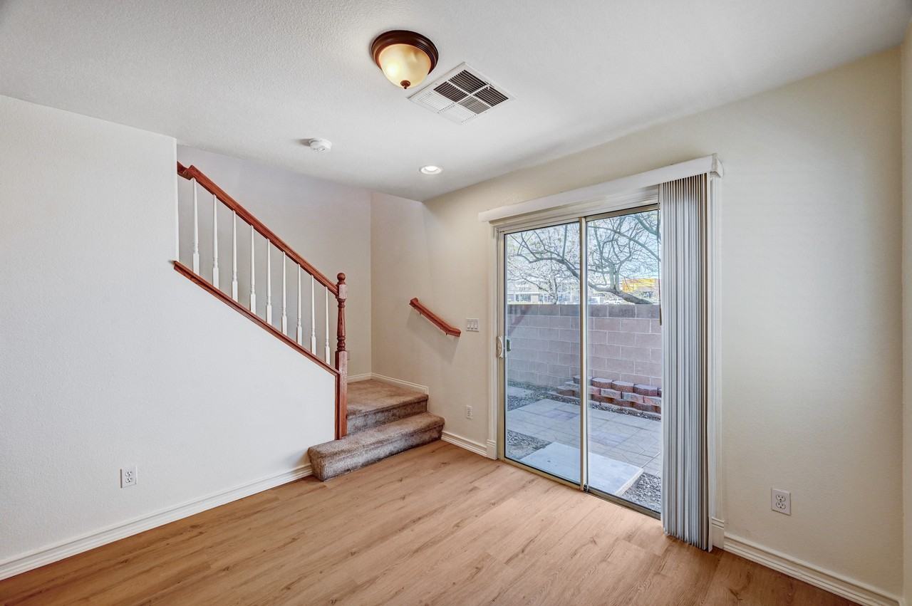 Diamond Bridge Avenue #1 - Photo 4 of 29