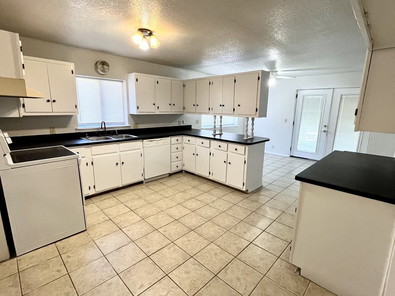 67 Rungis Rd #1 - Photo 3 of 11