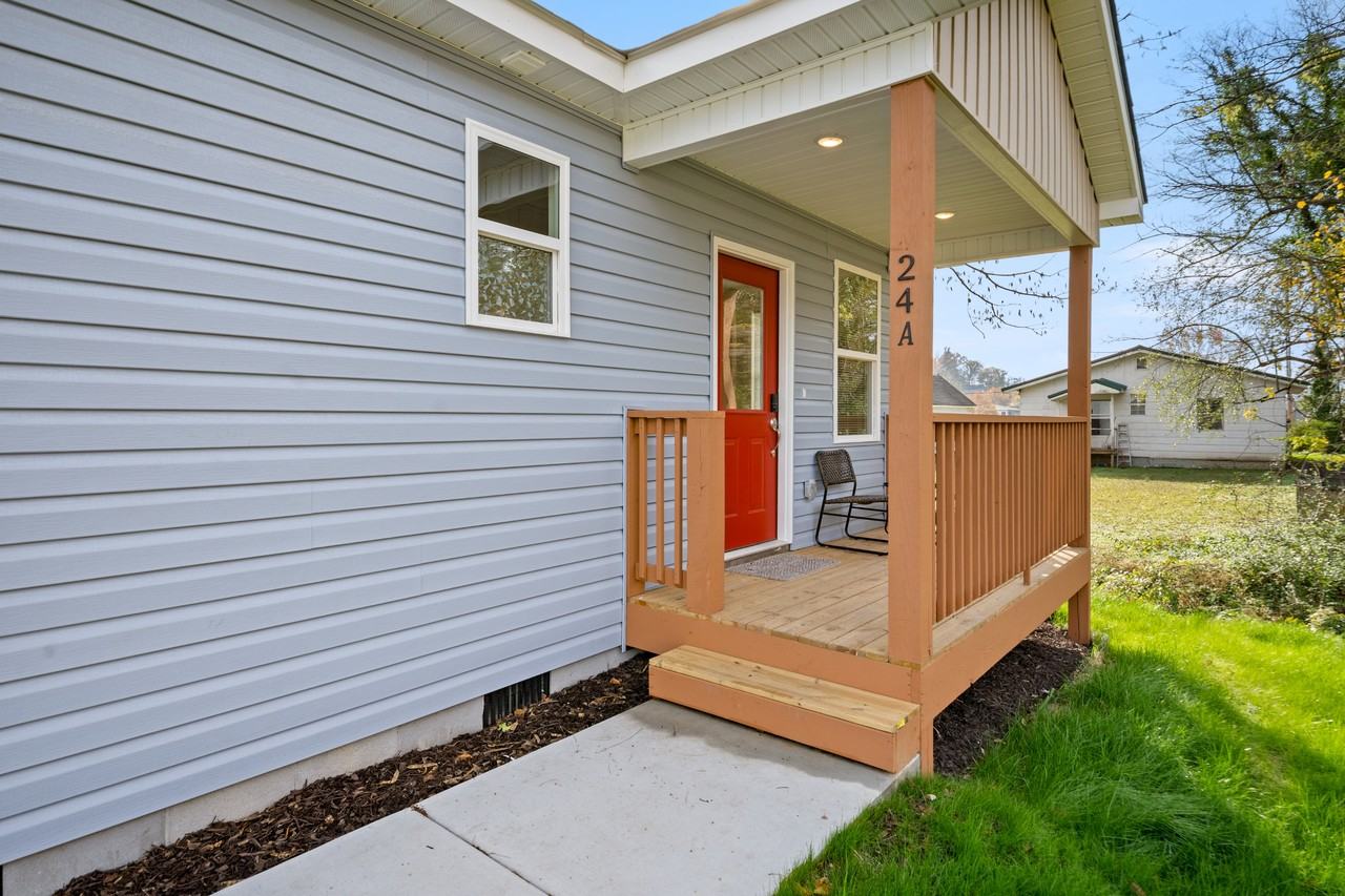 24 Sawyer St #1 - Photo 4 of 39