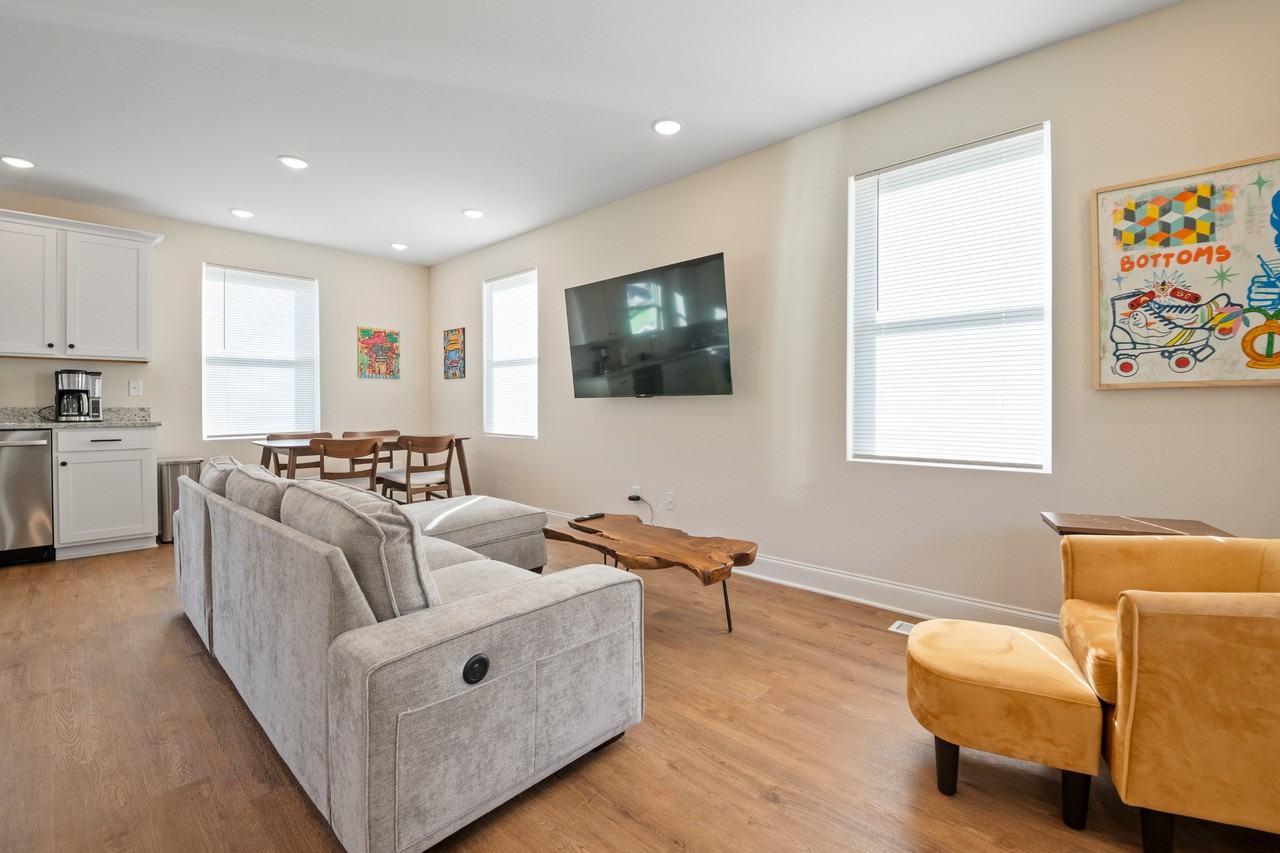 24 Sawyer St #1 - Photo 6 of 39