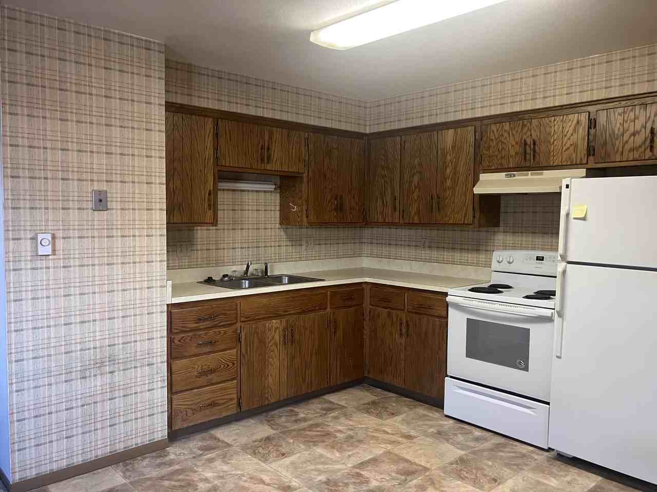 1727 Palmer Dr #3 - Photo 2 of 7