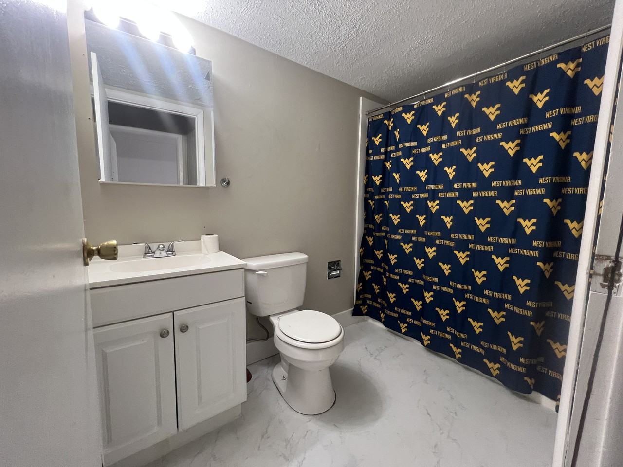 143 Bradley Street #1 - Photo 3 of 8