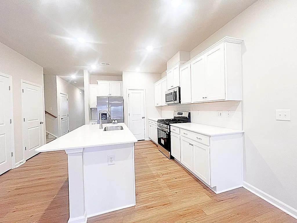 Vine House Drive #1 - Photo 7 of 30