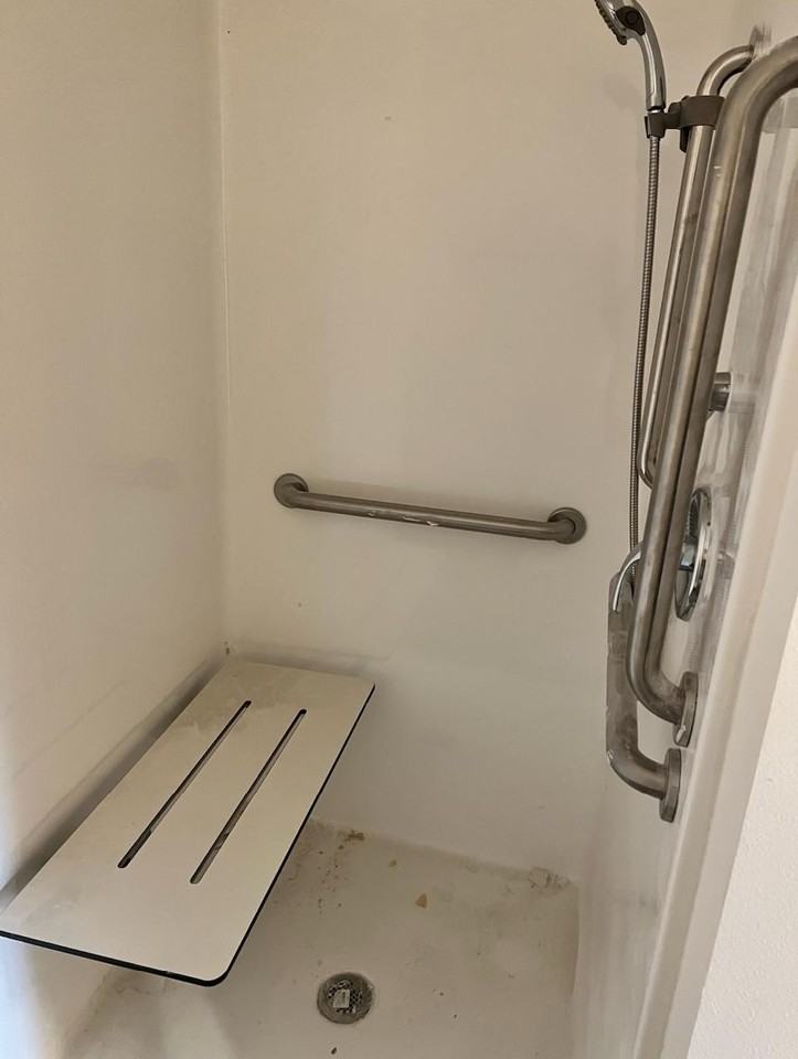 231 Railroad St #105LMIADA - Photo 5 of 9